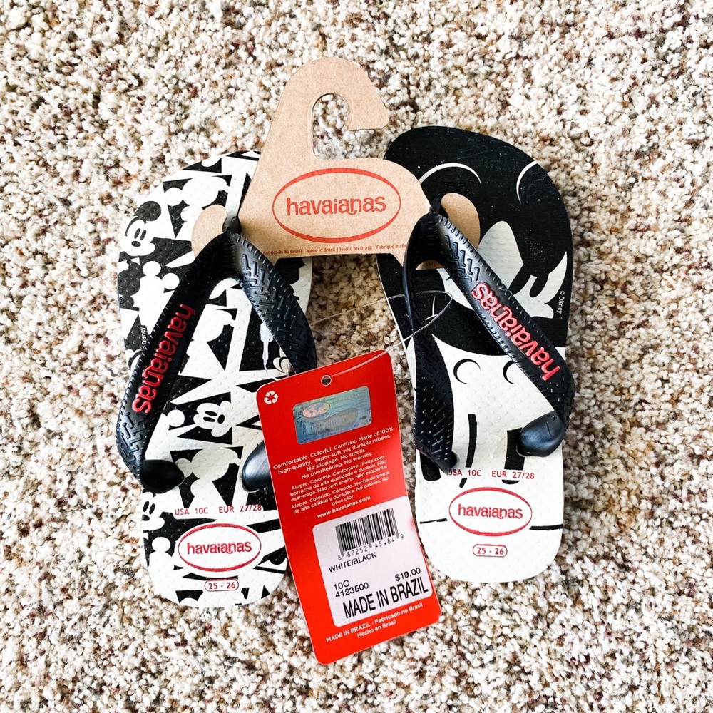 NWT Havaianas kids sandals. Size 10.